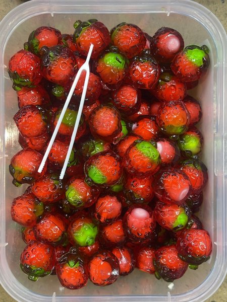 علبه كاندي فراوله 3D