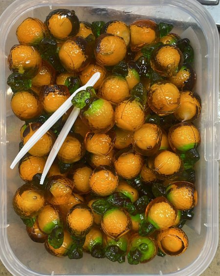 علبه كاندي برتقال 3D