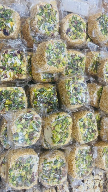 ‏راحة شامية مغلفة بالكنافه